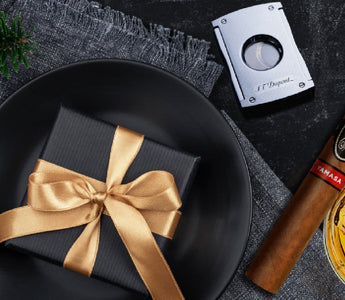 Holiday Season | The ultimate gift guide for the cigar lovers