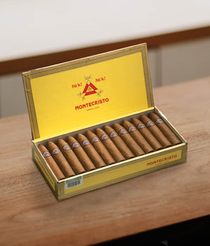 Montecristo Petit No. 2