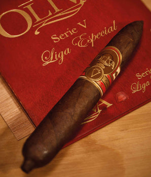 Oliva Serie V Special Figurado