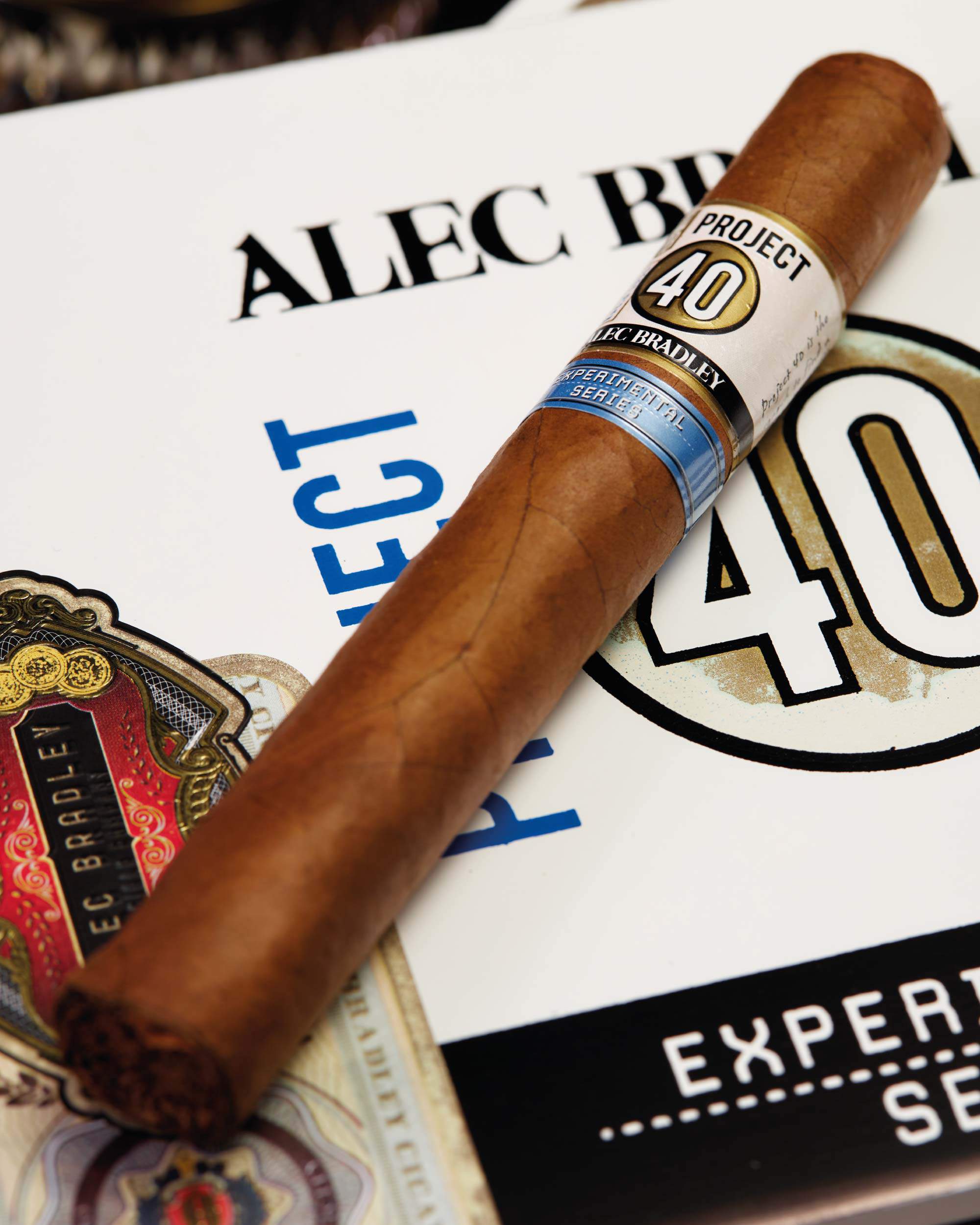 Alec Bradley Project 40 Toro