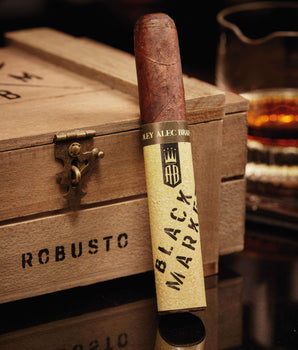 Alec Bradley Black Market Robusto