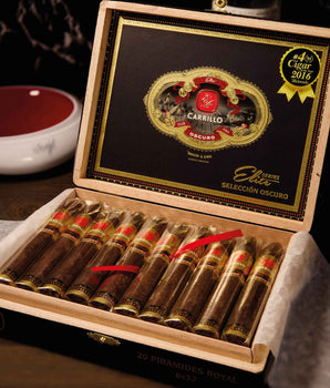 E.P. Carrillo Elite Seleccion Oscuro Piramides Royal