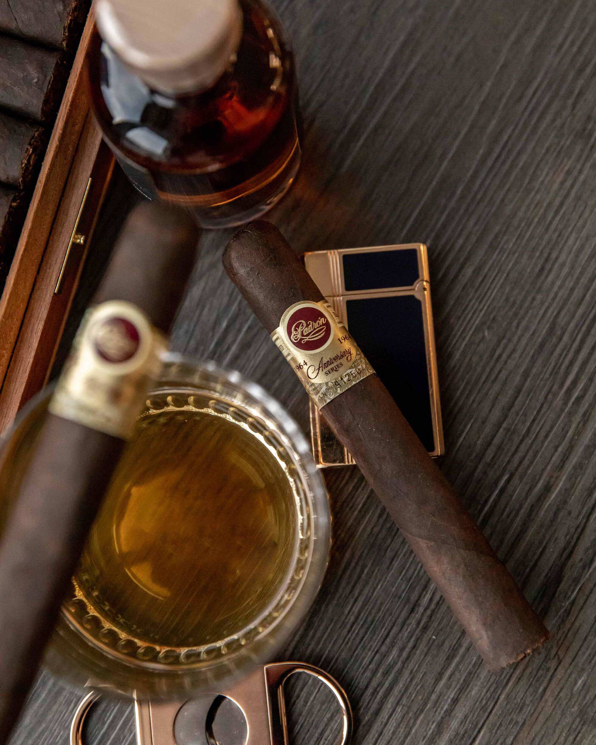 Padron 1964 Anniversary Exclusivo Maduro