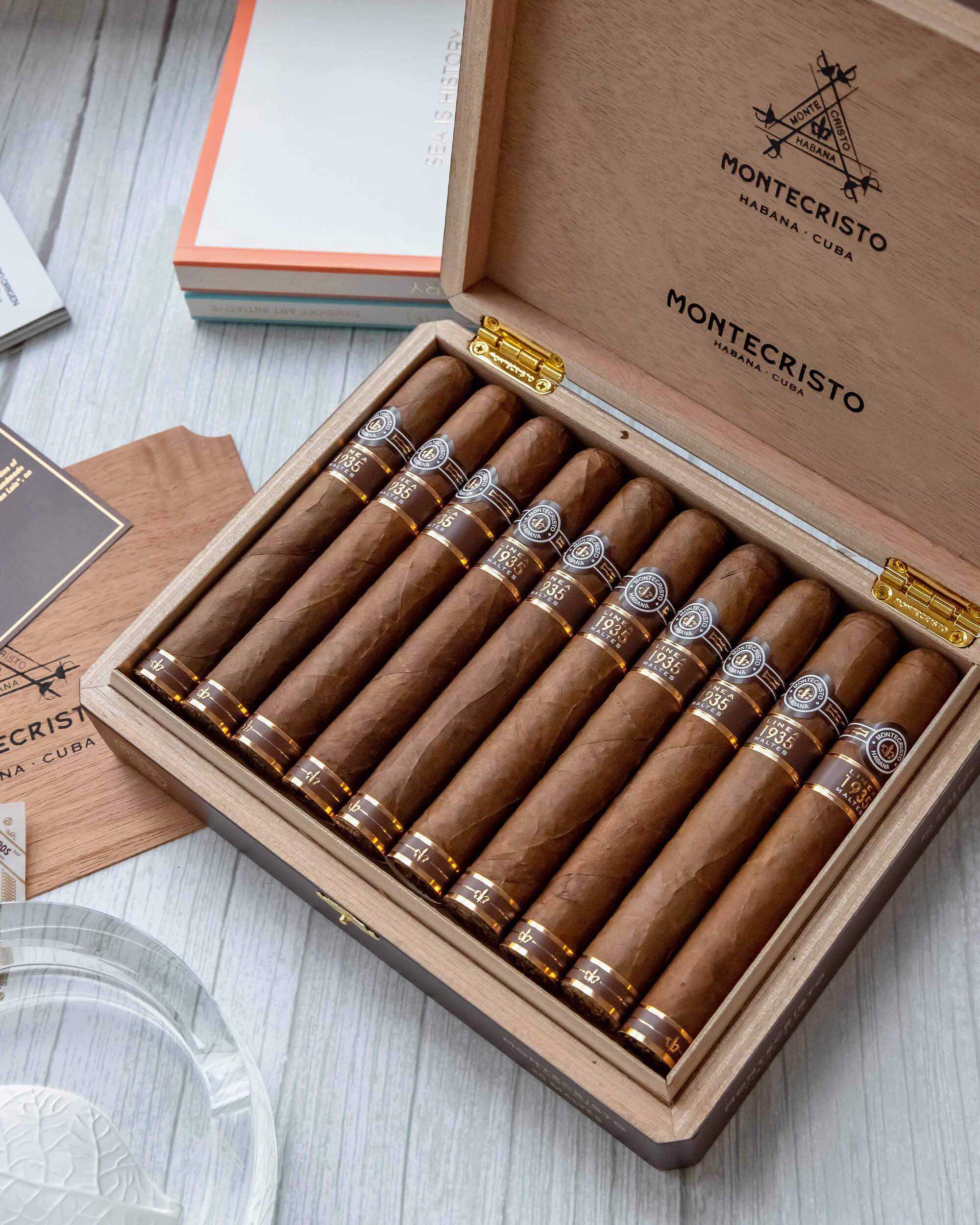 Montecristo L??nea 1935 Series Malt??s