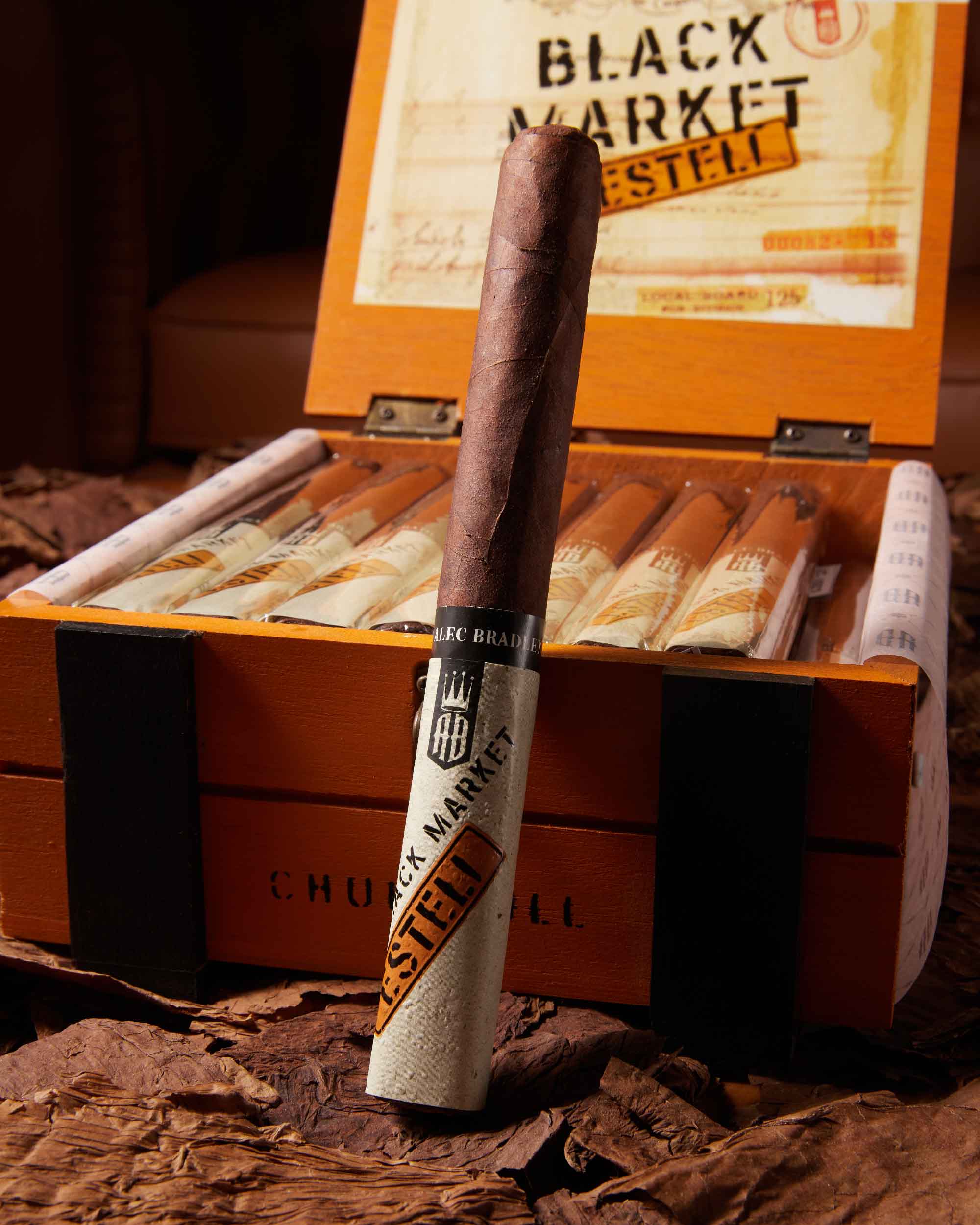 Alec Bradley Black Market Esteli Churchill