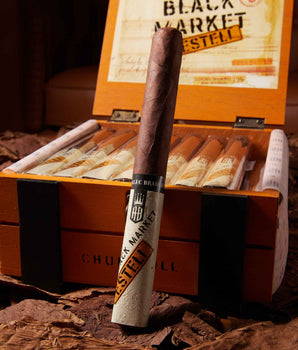 Alec Bradley Black Market Esteli Churchill