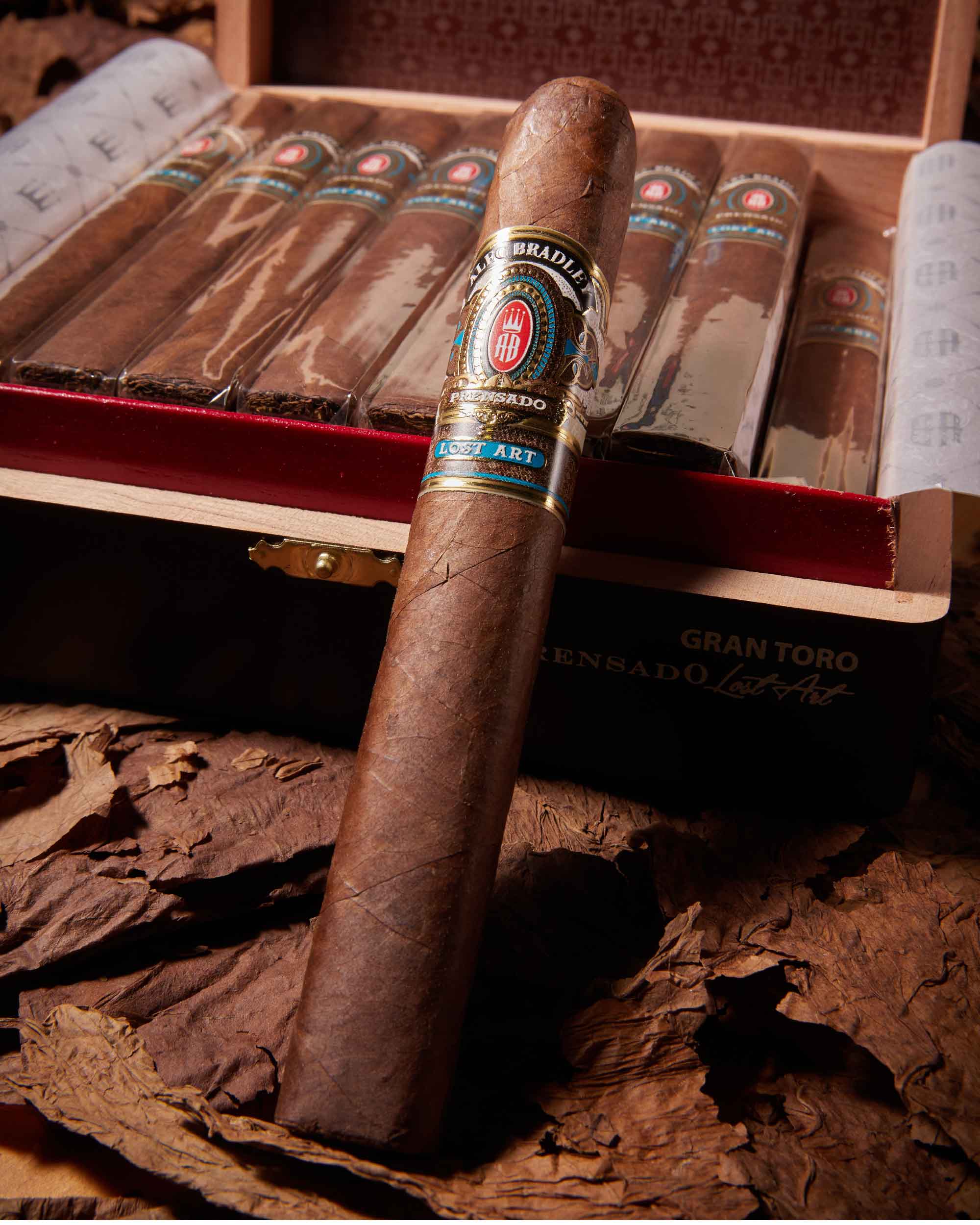 Alec Bradley Prensado Lost Art Gran Toro