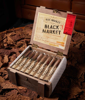 Alec Bradley Black Market Torpedo