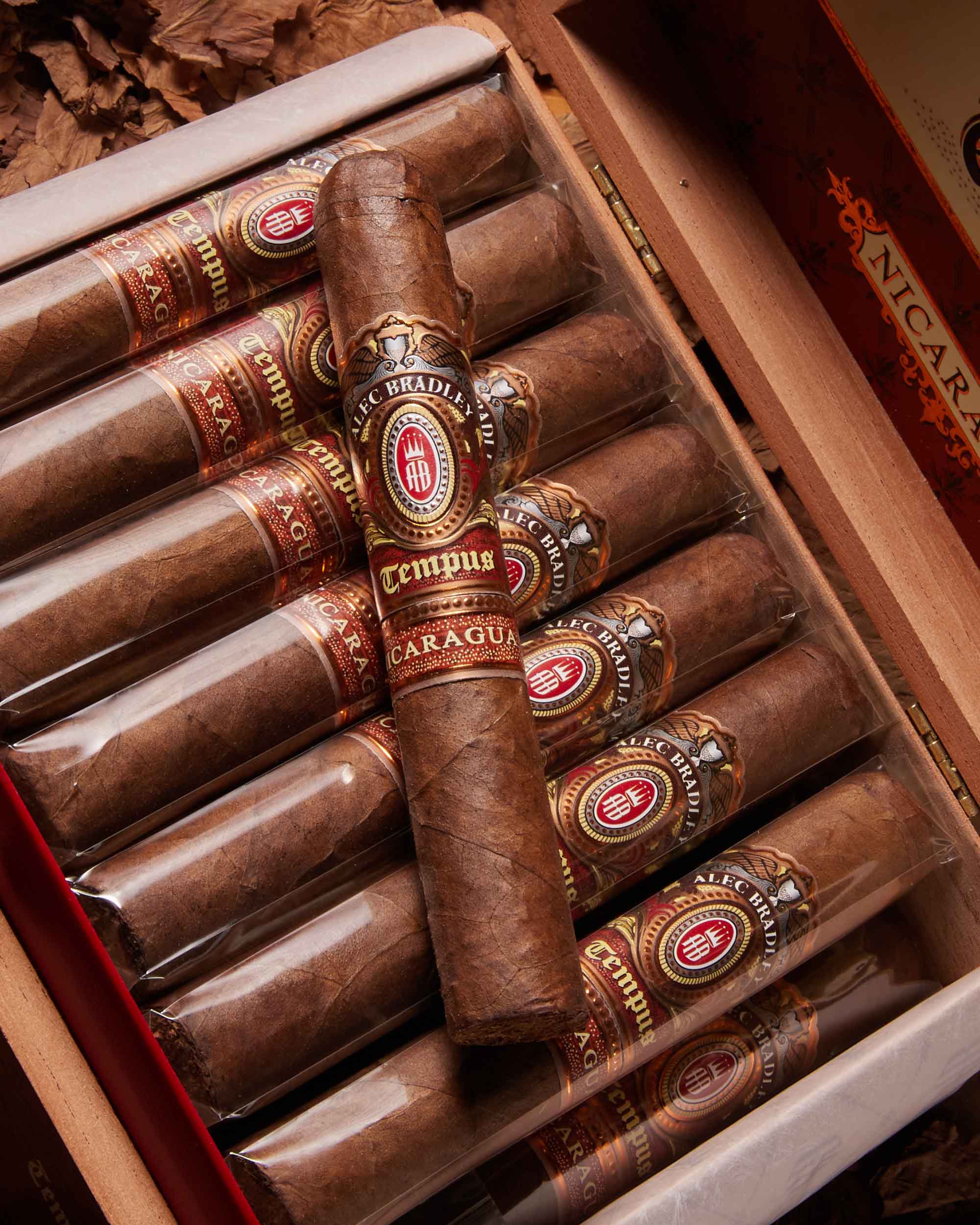 Alec Bradley Tempus Nicaragua Robusto