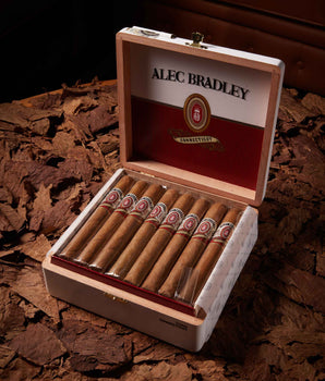 Alec Bradley Connecticut Toro