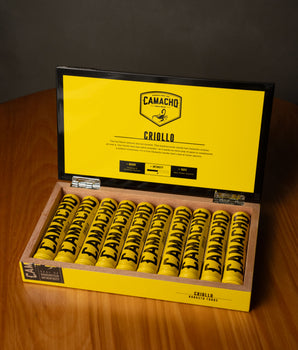 Camacho Criollo Robusto (Tubos)