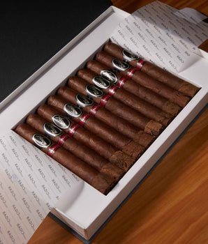 Davidoff Yamas?? Robusto Extra Cigar Bundle (Uncut)