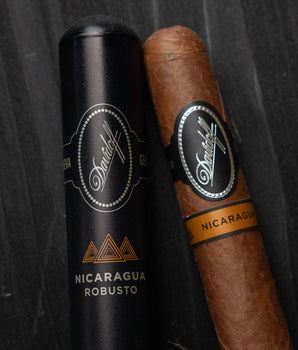 Davidoff Nicaragua Robusto (Tubos)