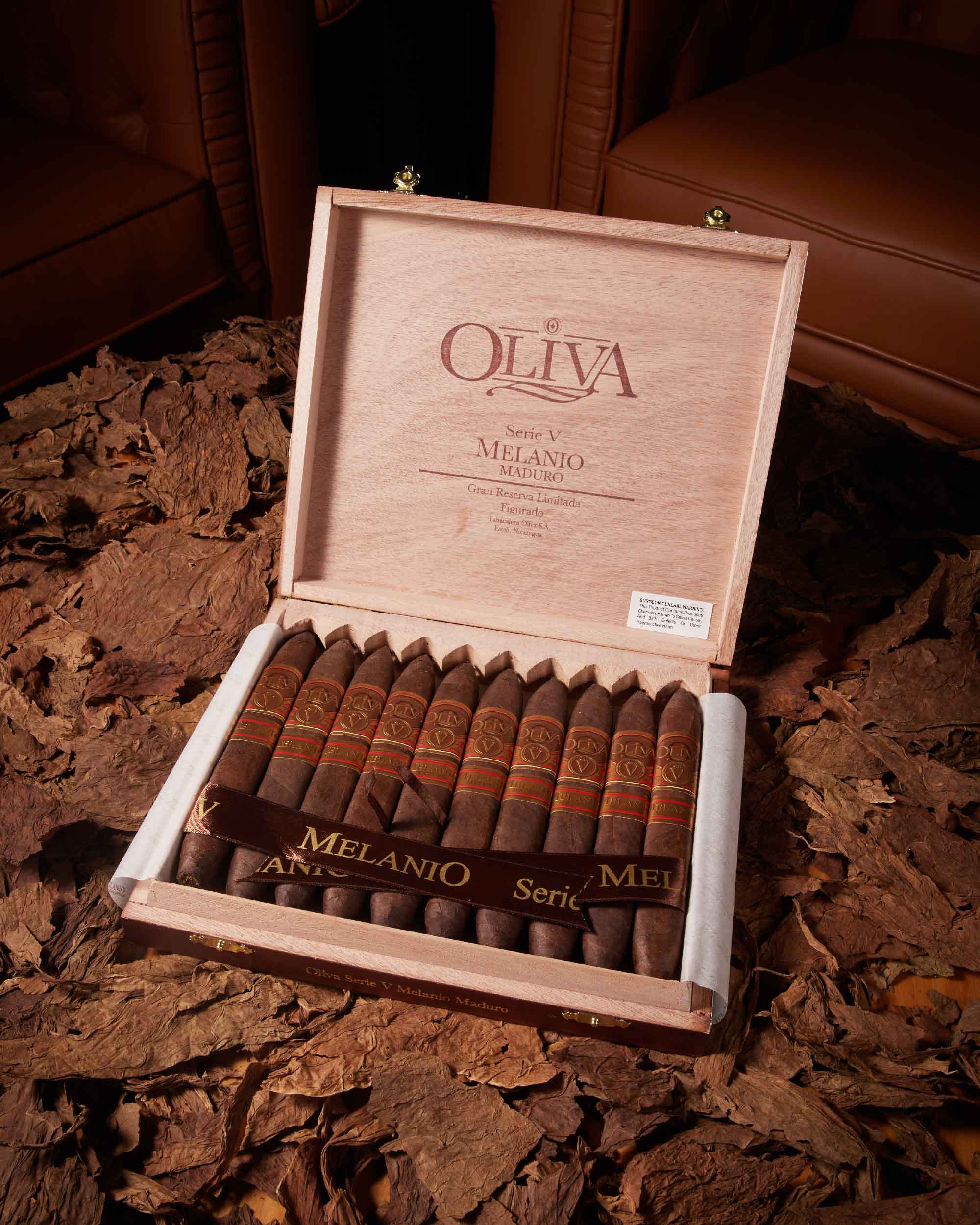 Oliva Serie V Melanio Maduro Figurado