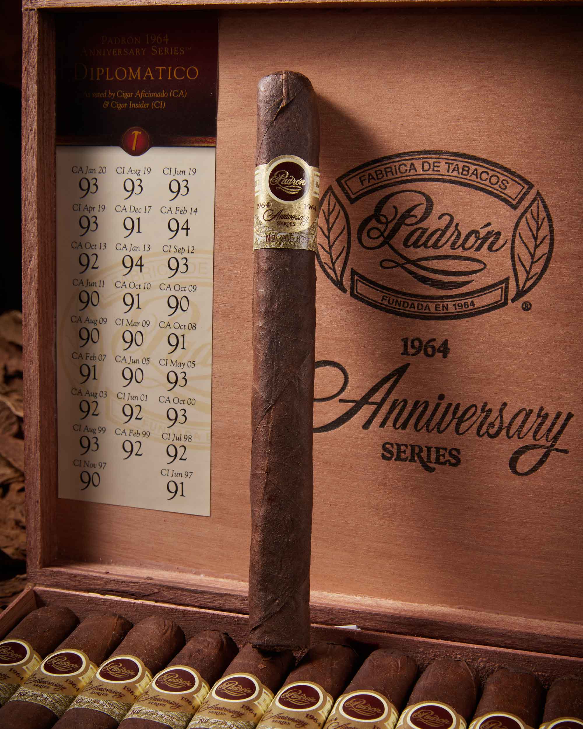 Padr??n 1964 Anniversary Diplomatico Maduro